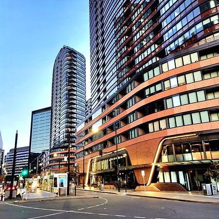 Melbourne Docklands Riverside Views Bagian luar foto